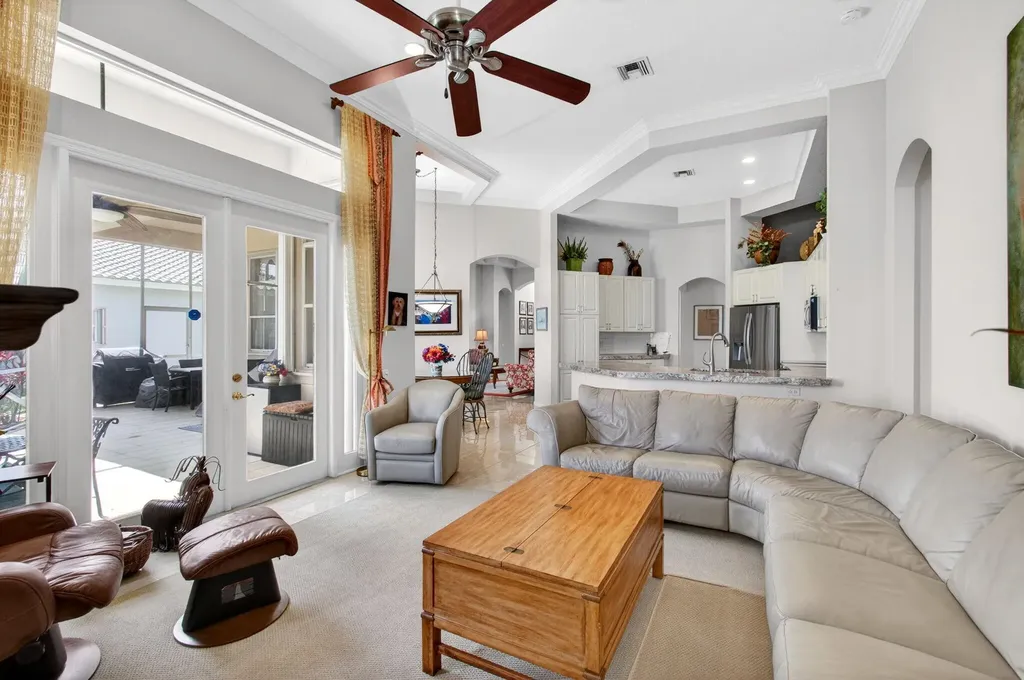 9725 Asti Lane Lake Worth FL 33467