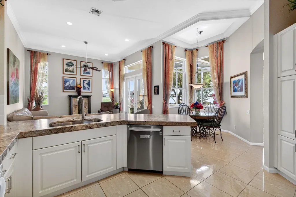 9725 Asti Lane Lake Worth FL 33467
