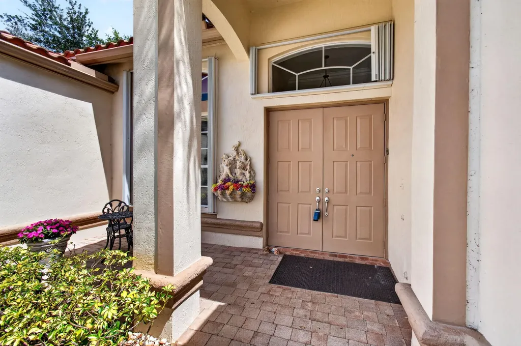 9725 Asti Lane Lake Worth FL 33467