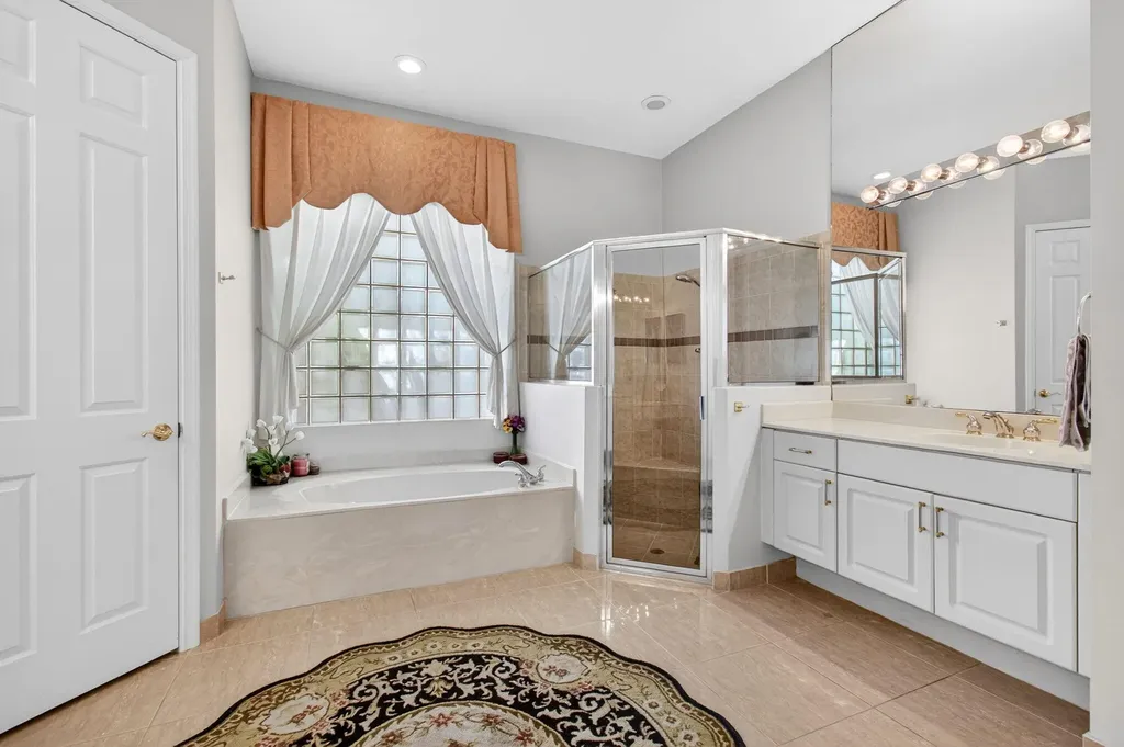 9725 Asti Lane Lake Worth FL 33467