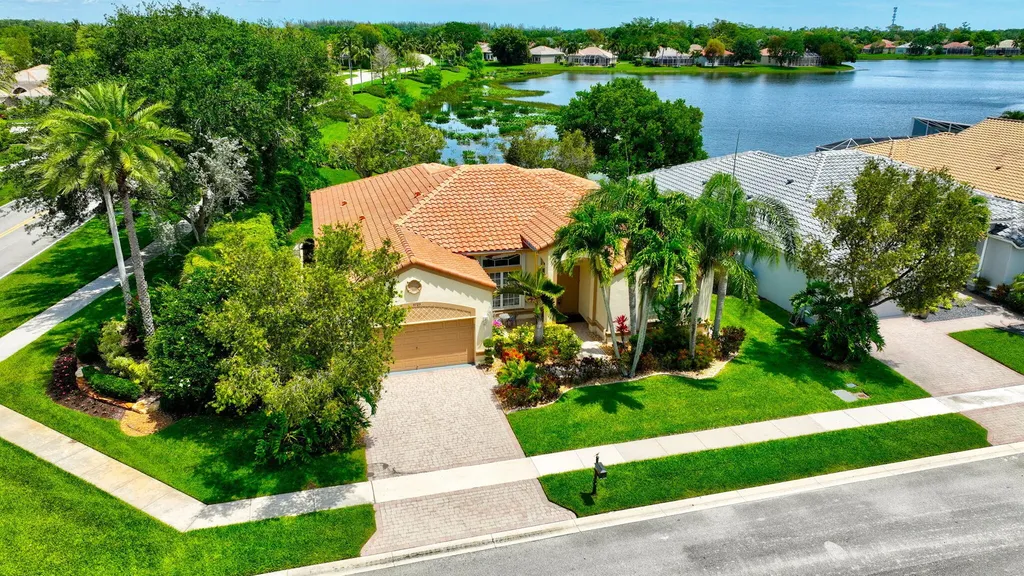 9725 Asti Lane Lake Worth FL 33467