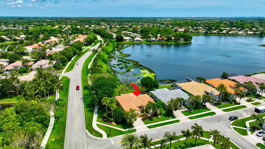 9725 Asti Lane Lake Worth FL 33467