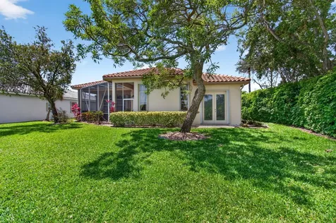 9725 Asti Lane Lake Worth FL 33467