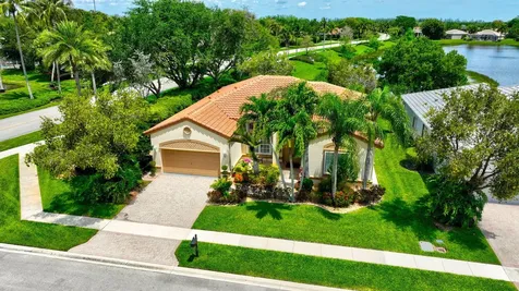 9725 Asti Lane Lake Worth FL 33467