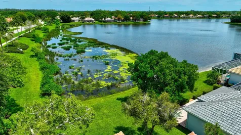 9725 Asti Lane Lake Worth FL 33467