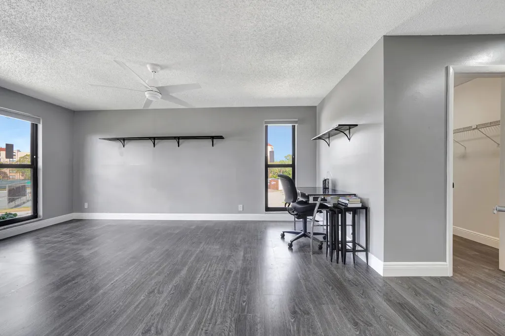 516 Osprey Drive Delray Beach FL 33444