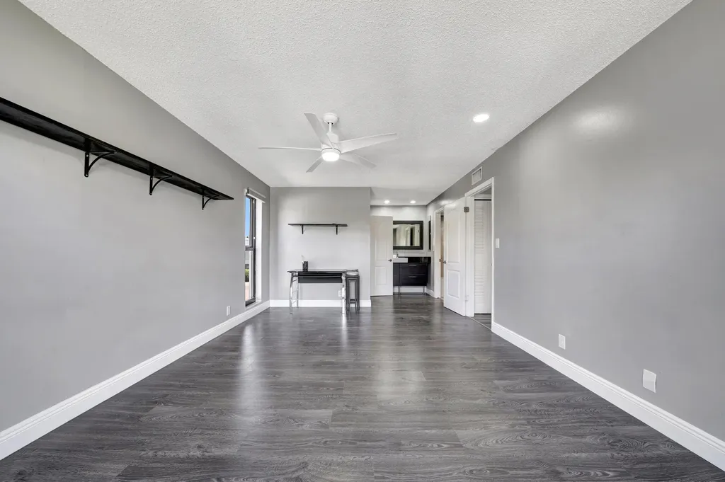 516 Osprey Drive Delray Beach FL 33444