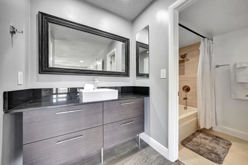 516 Osprey Drive Delray Beach FL 33444
