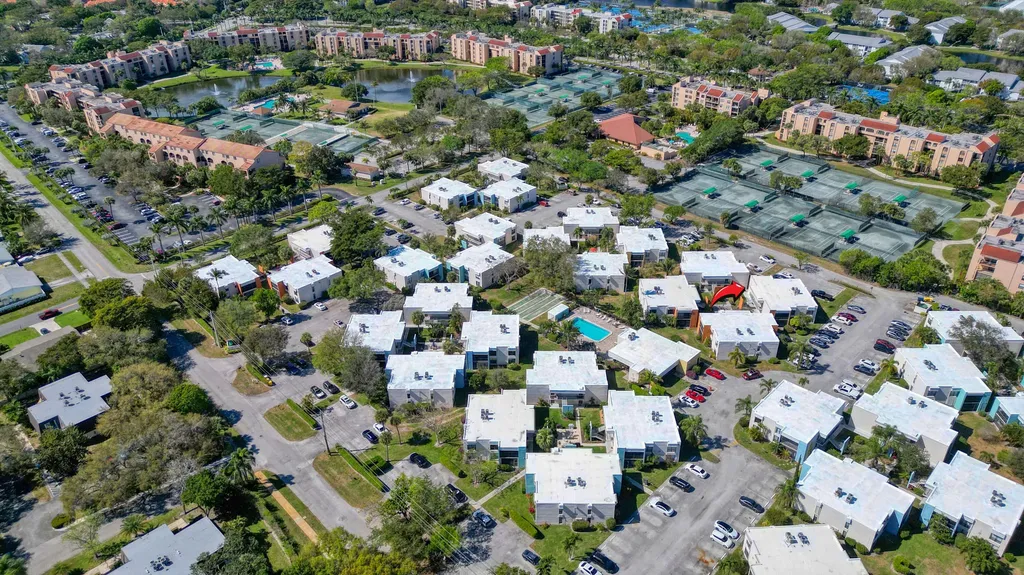 516 Osprey Drive Delray Beach FL 33444