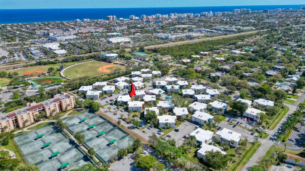 516 Osprey Drive Delray Beach FL 33444
