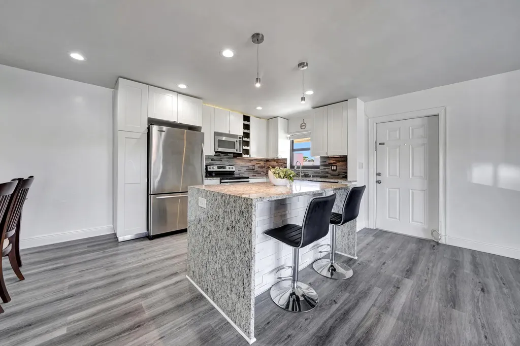 516 Osprey Drive Delray Beach FL 33444
