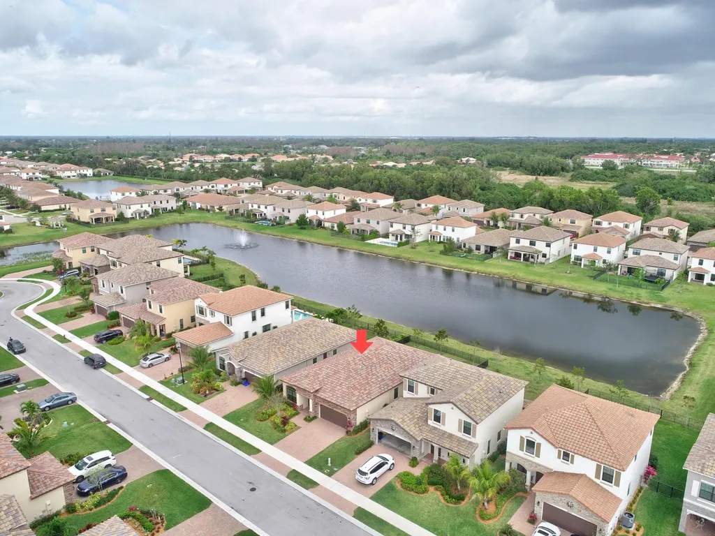 8835 Sandy Creek Way Lake Worth FL 33467