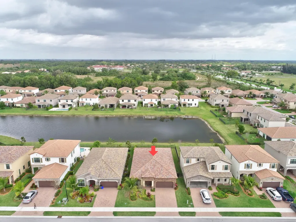 8835 Sandy Creek Way Lake Worth FL 33467