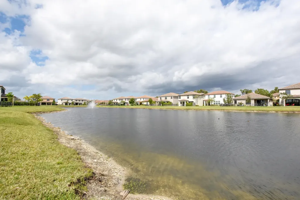 8835 Sandy Creek Way Lake Worth FL 33467