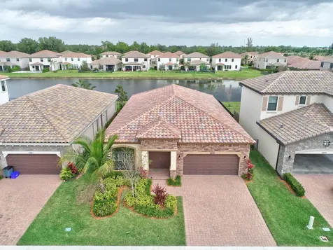8835 Sandy Creek Way Lake Worth FL 33467