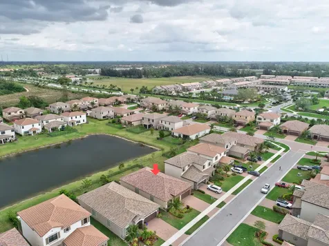 8835 Sandy Creek Way Lake Worth FL 33467