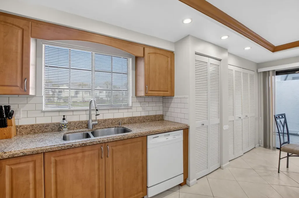 15694 Loch Maree Lane Delray Beach FL 33446