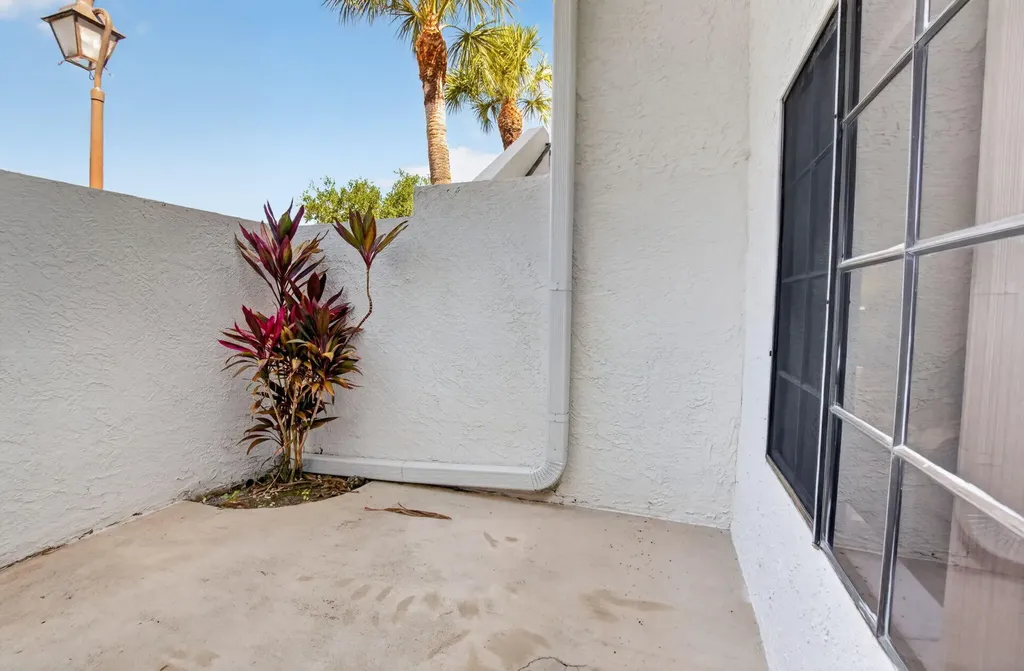 15694 Loch Maree Lane Delray Beach FL 33446