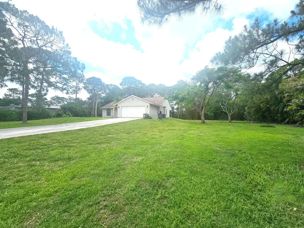 13588 74th Street N West Palm Beach FL 33412