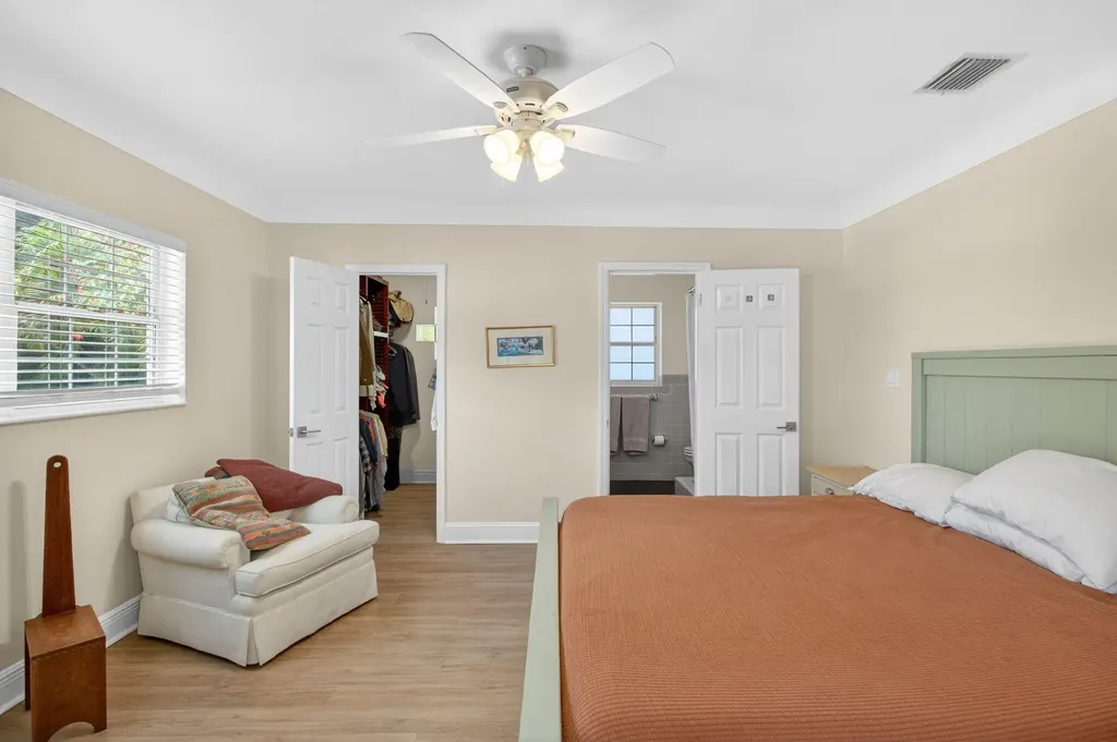 581 SE 11th Street Pompano Beach FL 33060