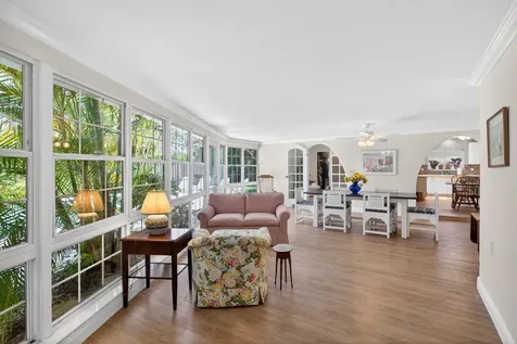581 SE 11th Street Pompano Beach FL 33060