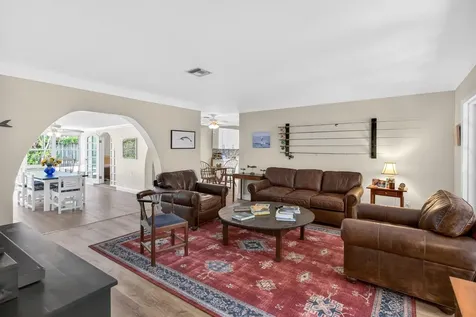 581 SE 11th Street Pompano Beach FL 33060