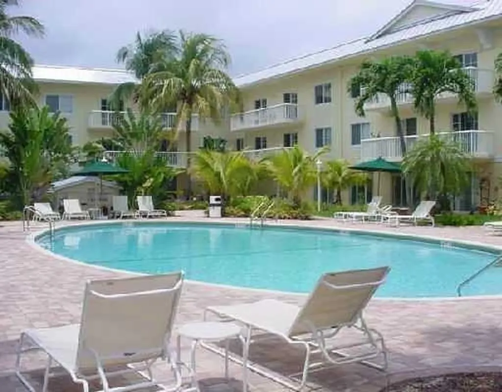 1515 E Broward Boulevard Fort Lauderdale FL 33301