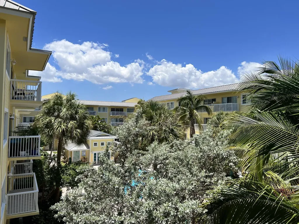 1515 E Broward Boulevard Fort Lauderdale FL 33301