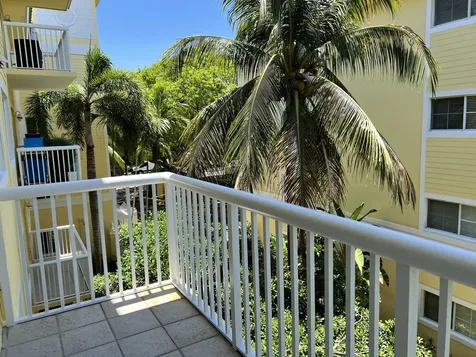 1515 E Broward Boulevard Fort Lauderdale FL 33301
