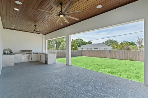 298 SW Statler Avenue Port St Lucie FL 34984