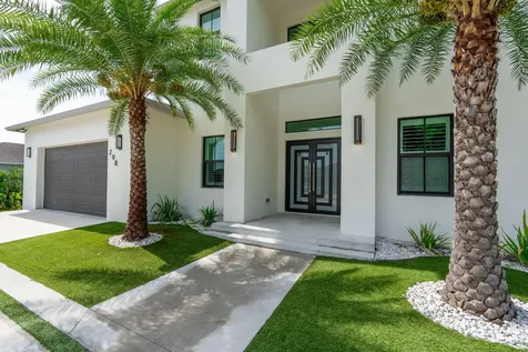 298 SW Statler Avenue Port St Lucie FL 34984
