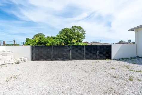 298 SW Statler Avenue Port St Lucie FL 34984