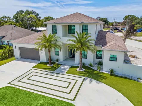 298 SW Statler Avenue Port St Lucie FL 34984