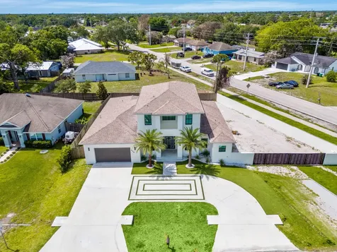 298 SW Statler Avenue Port St Lucie FL 34984