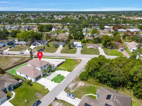 298 SW Statler Avenue Port St Lucie FL 34984