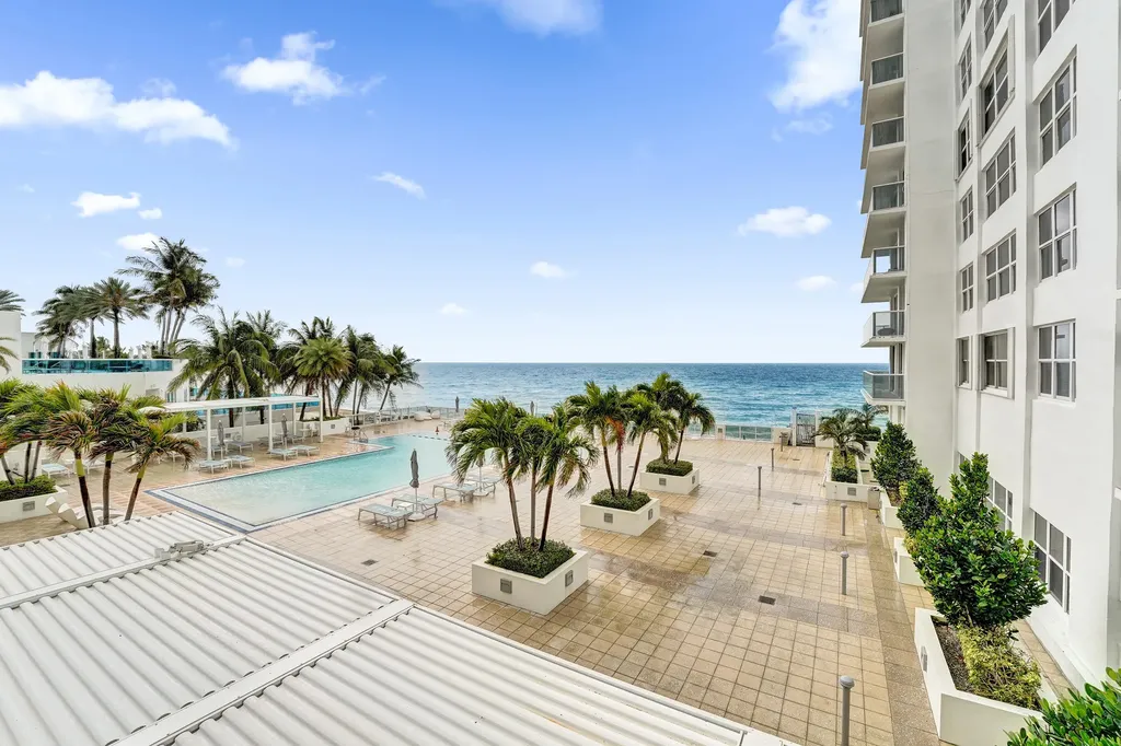 2751 S Ocean Drive Hollywood FL 33019