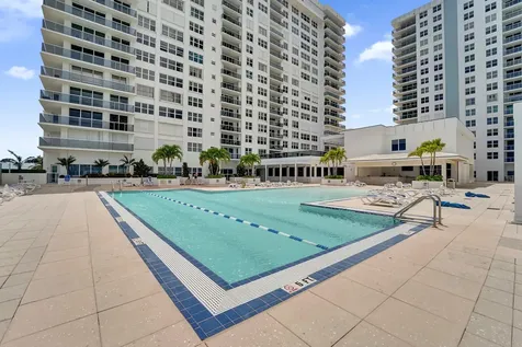 2751 S Ocean Drive Hollywood FL 33019
