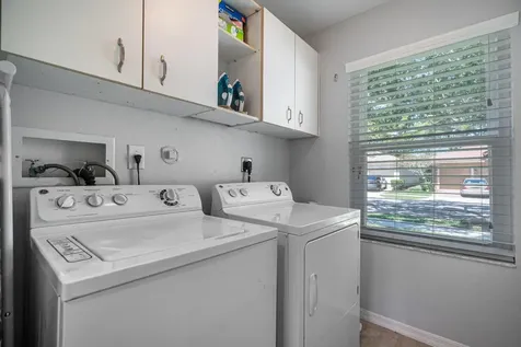 16525 Sapphire Street Weston FL 33331