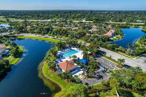 16525 Sapphire Street Weston FL 33331