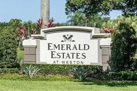 16525 Sapphire Street Weston FL 33331