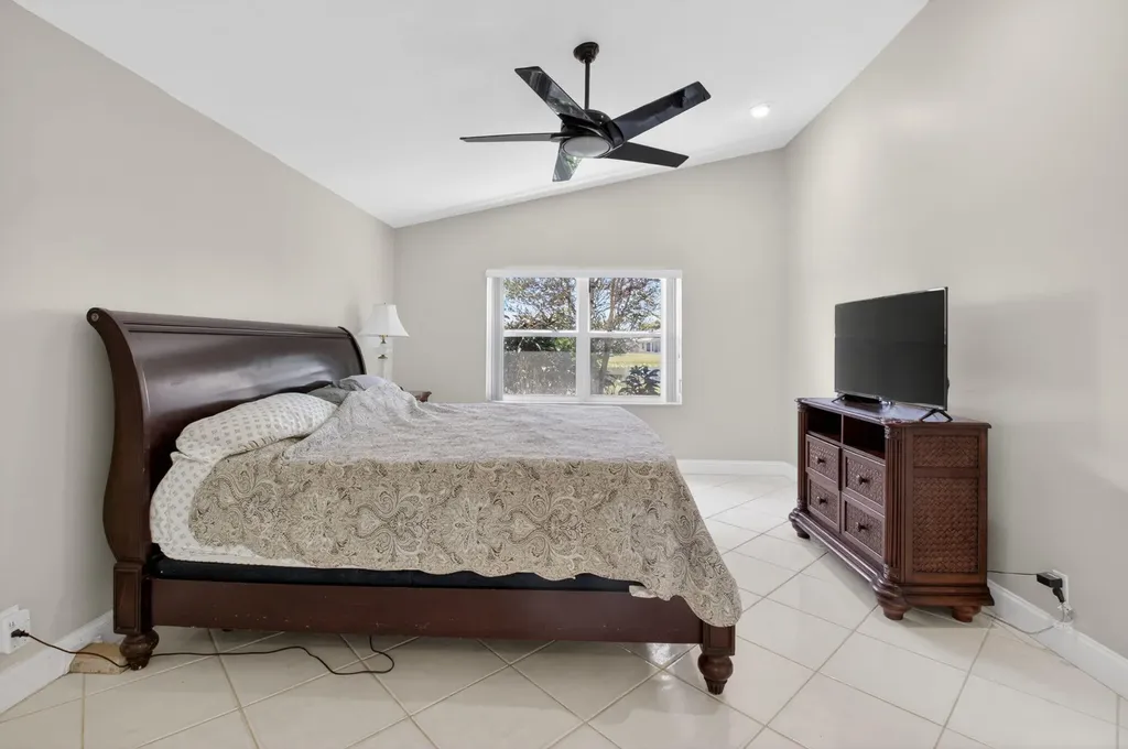 6738 Sun River Road Boynton Beach FL 33437