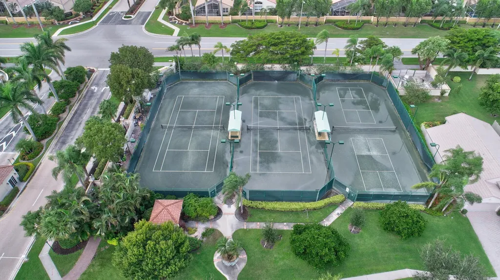 6738 Sun River Road Boynton Beach FL 33437