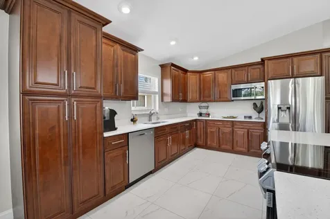 6738 Sun River Road Boynton Beach FL 33437