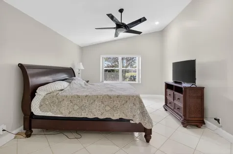 6738 Sun River Road Boynton Beach FL 33437