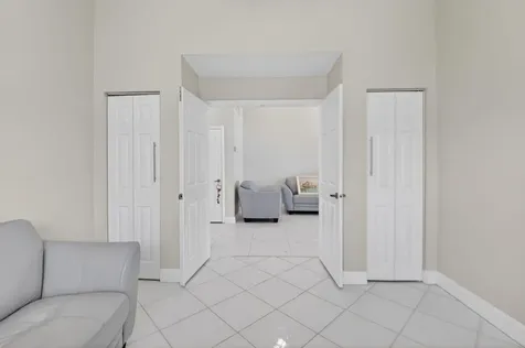 6738 Sun River Road Boynton Beach FL 33437