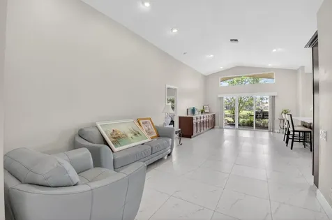 6738 Sun River Road Boynton Beach FL 33437
