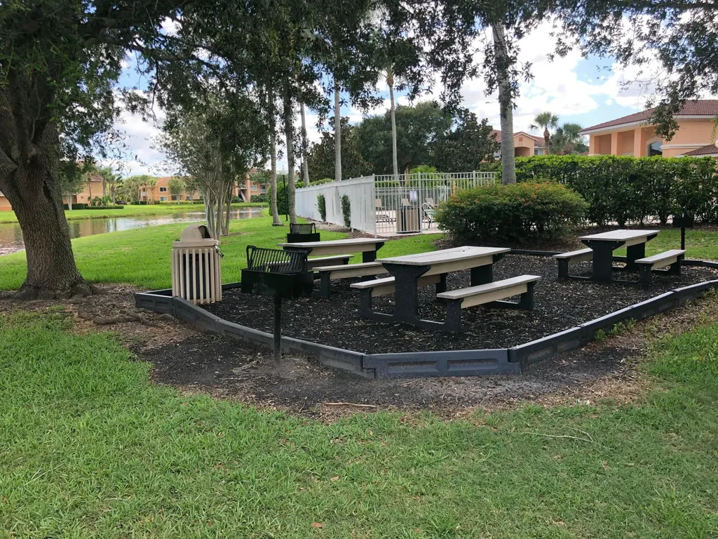 181 SW Palm Drive Port St Lucie FL 34986