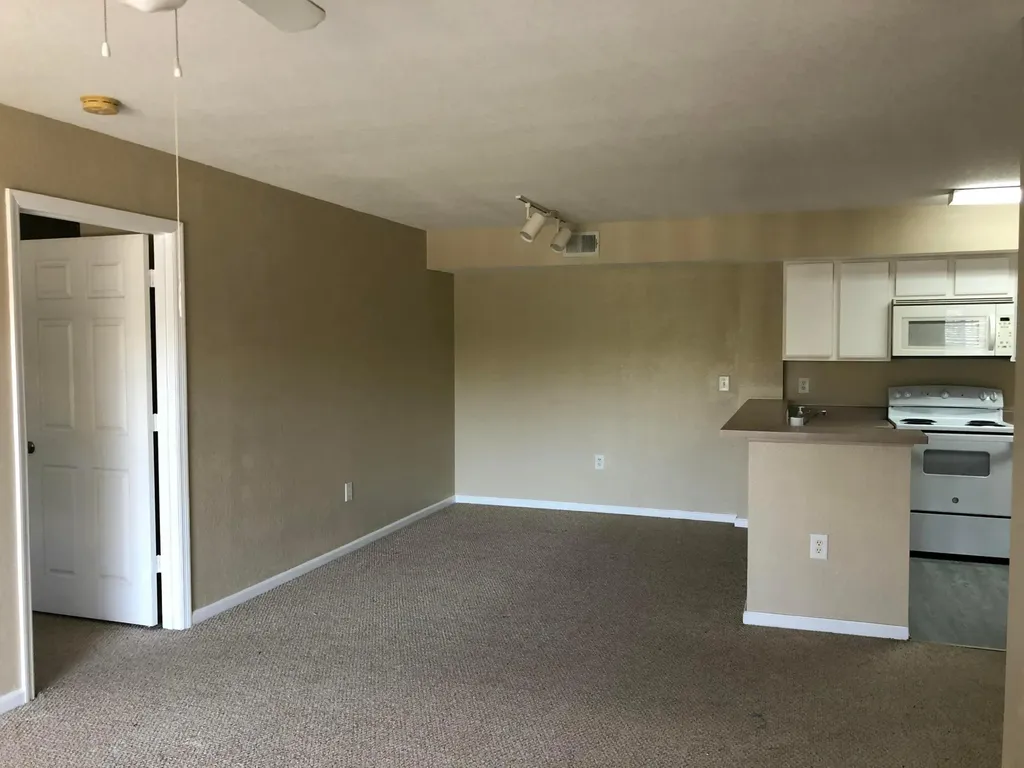 181 SW Palm Drive Port St Lucie FL 34986