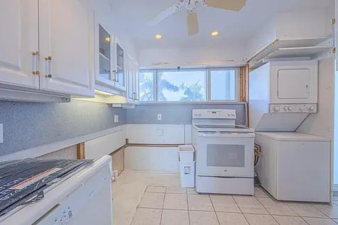 500 SE 21st Avenue Deerfield Beach FL 33441