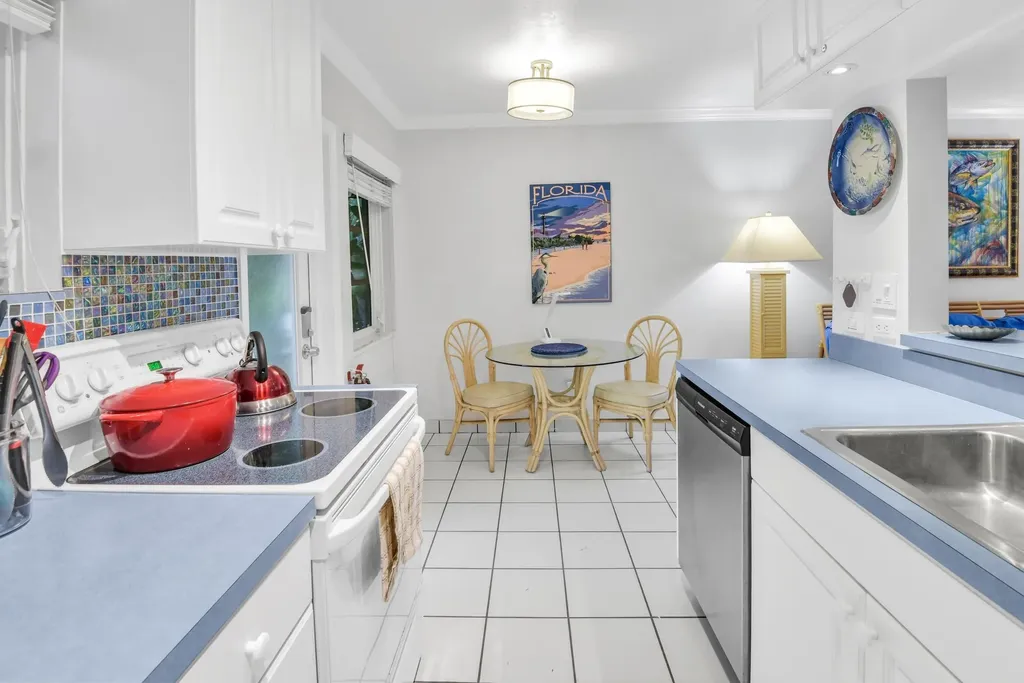 1225 Hillsboro Mile Hillsboro Beach FL 33062